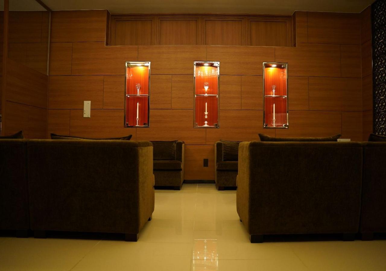 Welina Hotel Premier Shinsaibashi Osaka Buitenkant foto