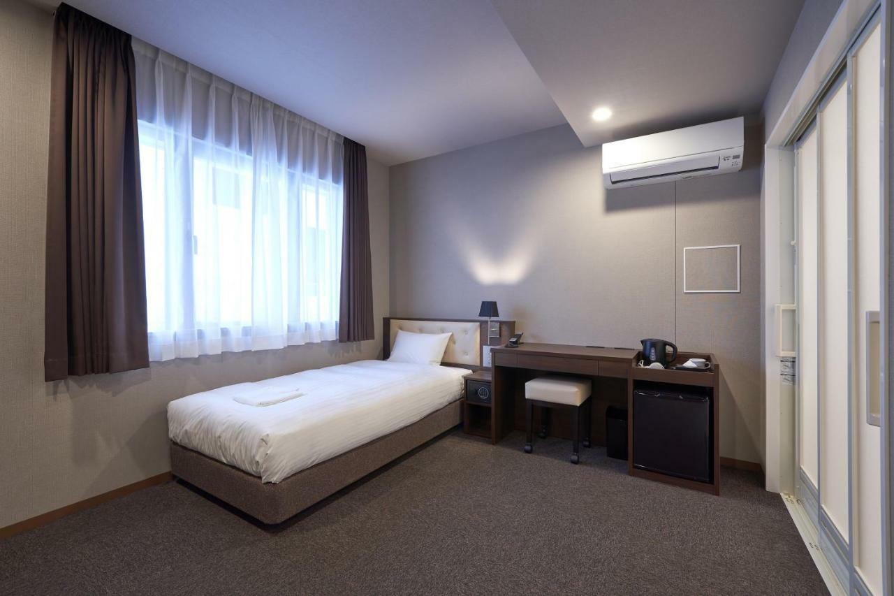 Welina Hotel Premier Shinsaibashi Osaka Buitenkant foto
